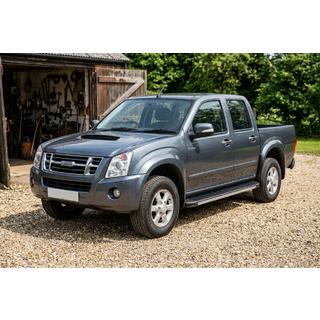 Боковые Подножки Maya V1 (2007-2012, 2 шт., Алюминий) Isuzu D-Max 2002-2011 гг. фото 1