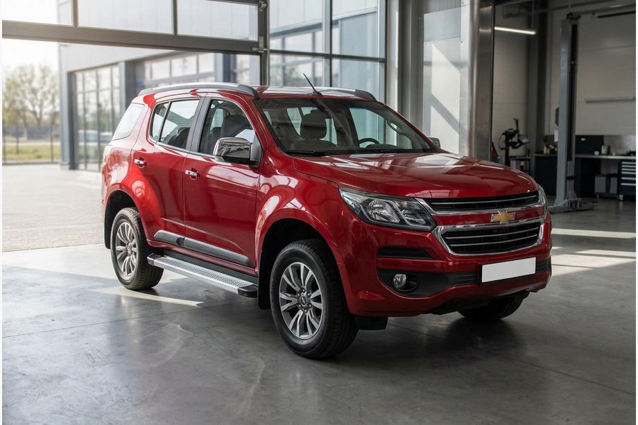 Chevrolet Trailblazer 2012-2019 гг. Боковые Подножки Maya V2 (2 шт., Алюминий) Image