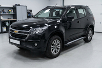 Chevrolet Trailblazer 2012-2019 гг. Боковые Подножки Vision New Black (2 шт., Алюминий) фото 1