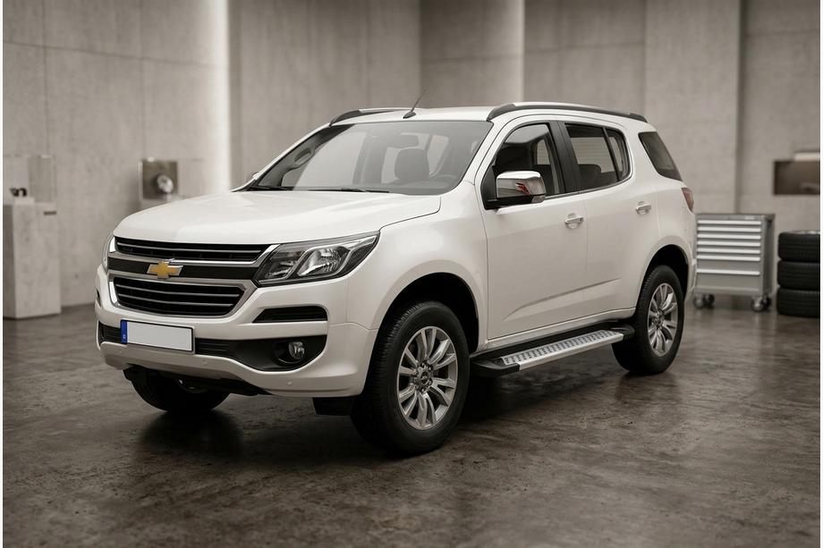 Chevrolet Trailblazer 2012-2019 гг. Боковые Подножки Vision New Grey (2 шт., Алюминий) Image