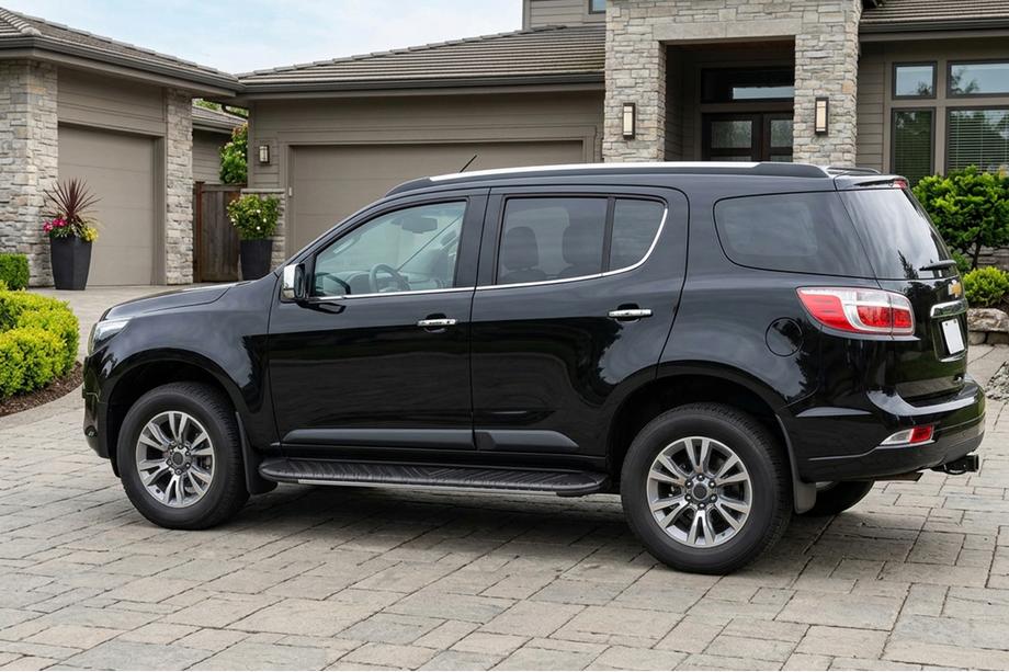 Chevrolet Trailblazer 2012-2019 гг. Боковые пороги Bosphorus Grey (2 шт., алюминий) Image