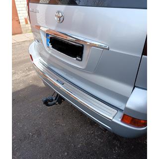 Накладка на задний бампер Toyota Land Cruiser Prado 120 2002-2009 гг. фото 2