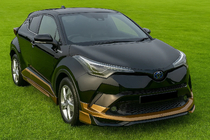 Toyota C-HR 2016-2023 гг. Комплект обвеса (грунтованный под покраску) фото 1