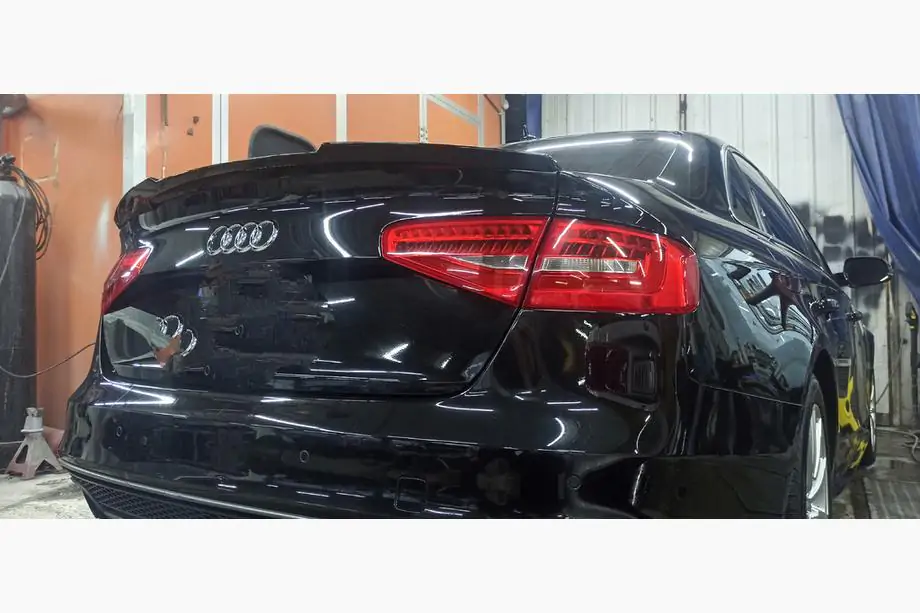 Audi A4 B8 2007-2015 гг. Спойлер HongHang (ABS, Черный Глянец) Image