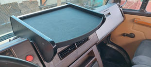 Mercedes T2 (507-814) 1967-1996 гг. Полка на панель (Тип-3) фото 1