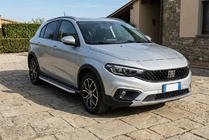 Fiat Tipo Cross 2021- гг. Боковые Подножки Fullmond (2 шт., Алюминий) фото 1