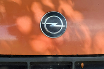 Opel Omega B 1994-2003 гг. Эмблема, Турция Передний со срезом (75мм) фото 6