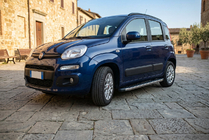 Fiat Panda 2011-2023 гг. Боковые Подножки BlackLine (2 шт., Алюминий) фото 1