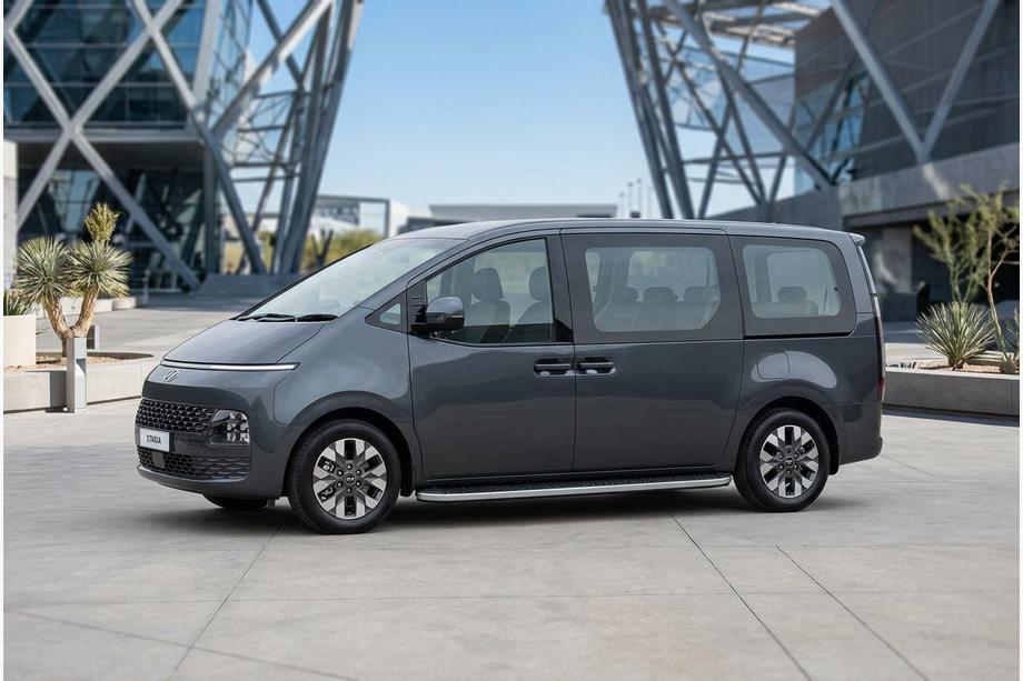 Hyundai Staria 2021- гг. Боковые Подножки Tayga Grey (2 шт., Алюминий) Image