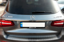 Mercedes GLC X253 2015-2022 гг. Хромированная накладка над номером (нержавейка) фото 2