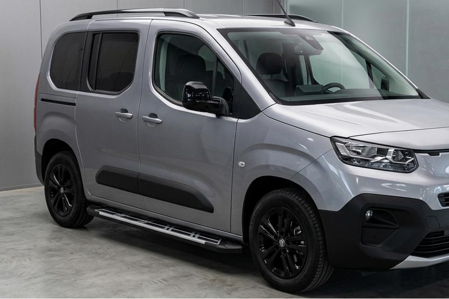 Toyota Proace City 2016- гг. Боковые Подножки Sunrise (2 шт., Алюминий) Фото 1