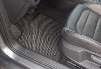 Volkswagen Golf 7/E-Golf 2012-2020 гг. Коврики EVA для E-Golf (черные) фото 1