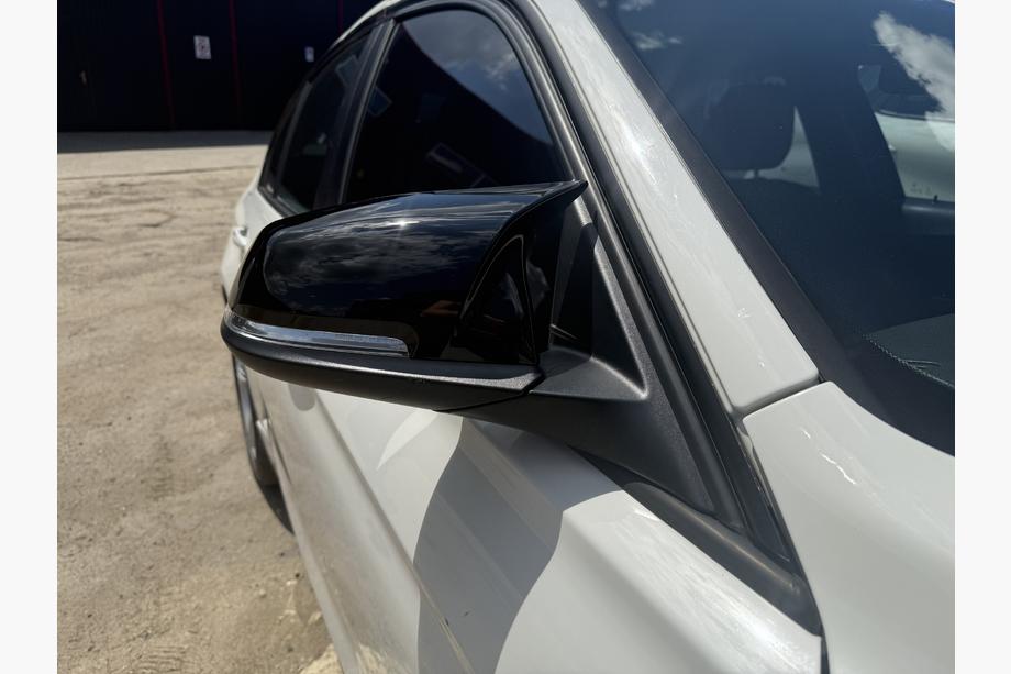 BMW 1 серия F20/F21 2011-2019 гг. Накладки на Зеркала M-Look (2 шт)