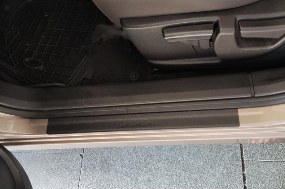 Nissan Qashqai 2010-2014 накладки на пороги DDU Image